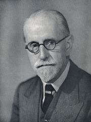 Photo of Sir Stanley Unwin