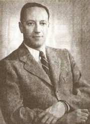 Photo of Irving J. Lee