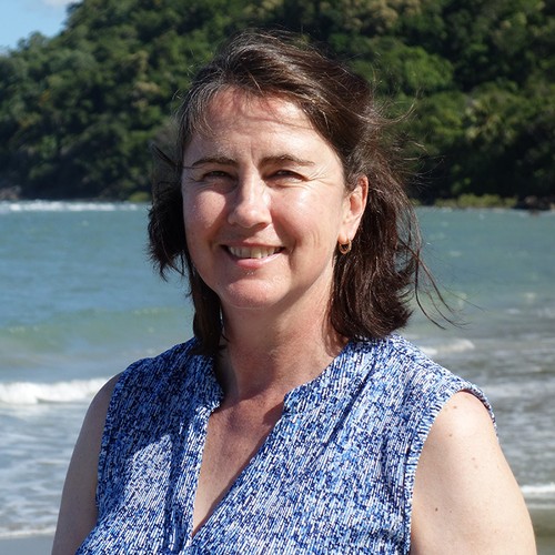 Photo of Julie Murphy