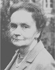 Photo of Elizabeth Ferrars