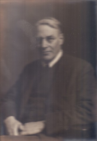 Photo of Robert Calverley Trevelyan