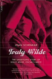 Truly Wilde by Joan Schenkar