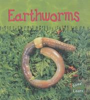 Cover of: Earthworms (Read & Learn: Ooey-gooey Animals) by Lola M. Schaefer