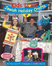 Cover of: Kids l[o]ve Jewish holiday crafts