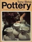 Pottery : a complete guide to techniques for the beginner