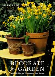 Decorate your garden : affordable ideas and ornaments for small gardens