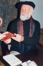 Photo of Elazar Benyoëtz