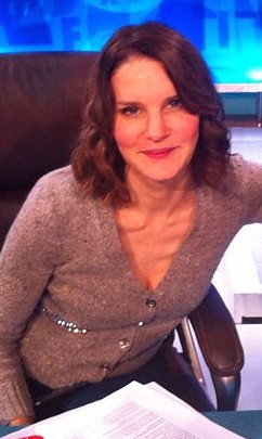 Photo of Susie Dent