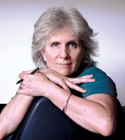Photo of Janny Wurts