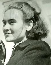 Photo of Elisabeth Ivanovsky