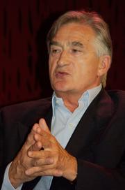 Photo of Antony Beevor