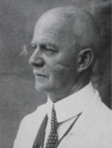Photo of Ernst Jänecke