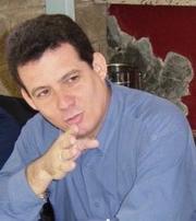 Photo of Amir Valle Ojeda