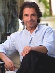 Photo of Yanni.