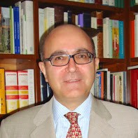 Photo of Rafael Lazcano