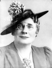 Photo of Henrietta C. Mears