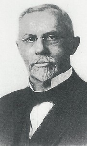 Photo of Joseph Macaulay Lowe