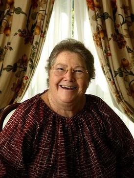 Photo of Colleen McCullough