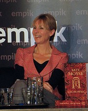 Photo of Kate Mosse