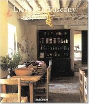Cover of: Living in Tuscany by Barbara Stoeltie, Rene Stoeltie