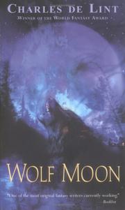 Cover of: Wolf Moon by Charles de Lint