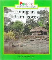 Cover of: Living in a Rain Forest (Rookie Read-About Geography) by 