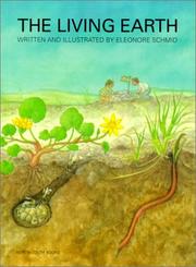 Cover of: Living Earth by Eleonore Schmid