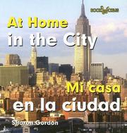 Cover of: At Home in the City/mi Casa En La Ciudad