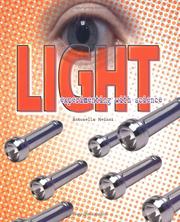 Cover of: Light (Experimenting With Science) | Antonella Meiani