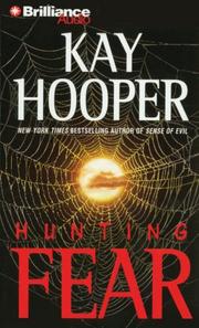 Cover of: Hunting Fear by Kay Hooper