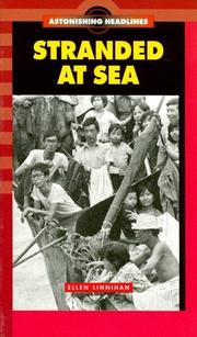 Cover of: Stranded at Sea (Astonishing Headlines)