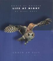 Cover of: Life at Night (World of Wonder (Mankato, Minn.).) (World of Wonder (Mankato, Minn.).) | Mary King Hoff
