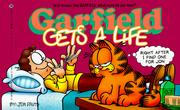 Cover of: Garfield Gets a Life