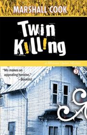 Cover of: Twin Killing (Monona Quinn Mysteries)