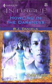Cover of: Howling in the Darkness: Moriah's Landing Modern Gothic series