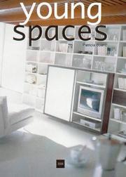 Cover of: Young Spaces/Ambiances Jeunes/Junges Ambiente