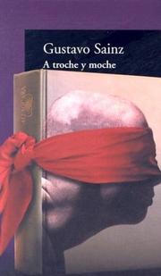 Cover of: A troche y moche