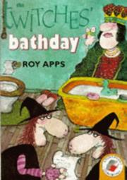 Cover of: Twitches Bath Day (Red Storybooks)