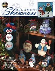 Cover of: Ornament Showcase (Leisure Arts #22549)