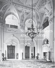 Scottish Houses and Gardens by Ian Gow