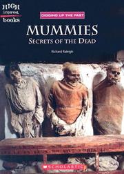 Cover of: Mummies | 