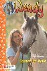 Cover of: Wendy, Bd.9, Spuren im Wald