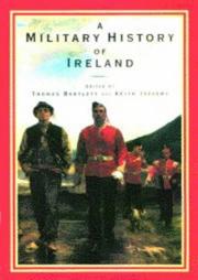 Cover of: A military history of Ireland by edited by Thomas Bartlett and Keith Jeffery.