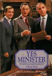 Yes minister by Jonathan Lynn