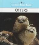 Cover of: Otters by Emilie U. Lepthien