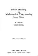 Model building in mathematical programming by H. P. Williams