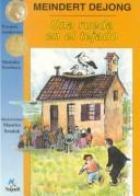 Cover of: Una Rueda En El Tejado/the Wheel on the School (Cuatro Vientos)