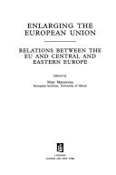 Cover of: Enlarging the European Union | 