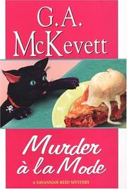 Cover of: Murder A La Mode (Savannah Reid Mysteries)