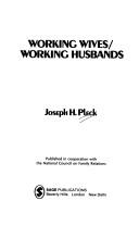 Cover of: Women and Work: An Annual Review: Volume 1 (Women and Work: A Research and Policy Series)